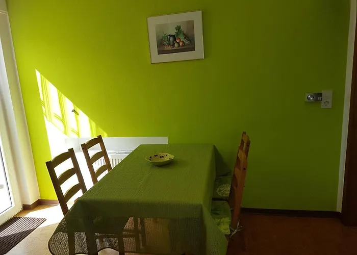 Holiday home Urban Mit Garage